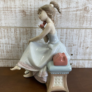 愛品館江戸川店】リヤドロ 大事な電話 人形 オブジェ 置物 フィギュ