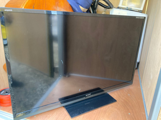 大型テレビ　60インチ　AQUOS