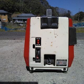 ガソリン ポータブル発電機  シンダイワ EG550  実働 ❢❢