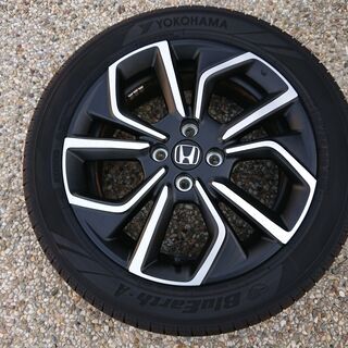 ホンダ フィット e:HEV GR3より取外し【16インチ タイヤ・ホイール4本】185/55R16 83V BluEarth A YOKOHAMA ４穴 3FTH1
