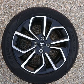 ホンダ フィット e:HEV GR3より取外し【16インチ タイヤ・ホイール4本】185/55R16 83V BluEarth A YOKOHAMA ４穴 3FTH1