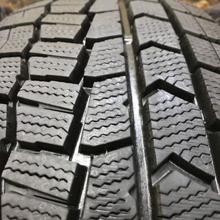 DUNLOP WINTER MAXX WM02 195/65R15 15インチ スタッドレス 4本 2018～19年製 バリ溝 セレナ ヴォクシー ノア等　(TE506) クレジットカード QR決済可能