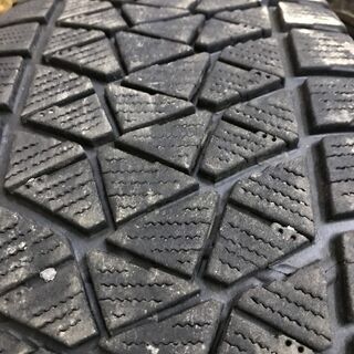BS BLIZZAK DM-V2 225/60R18 18インチ スタッドレス 4本 2016年製 