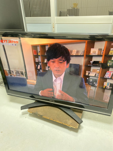 TOSHIBＡ　液晶カラーテレビ　52インチ　52R9000型