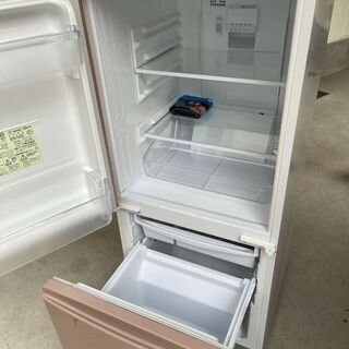 ■都内近郊無料で配送、設置いたします■2012年製　ピンク　つけかえどっちもドア　冷蔵庫　シャープ　SJ-14W-P■SHA01 □都内近郊無料で配送、設置いたします□2012年製 ピンク つけかえどっち