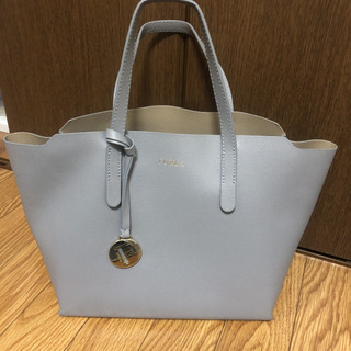 フルラ　バッグ