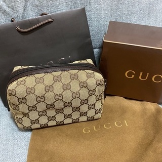 【ネット決済・配送可】GUCCI GGキャンバスポーチ ブラウン