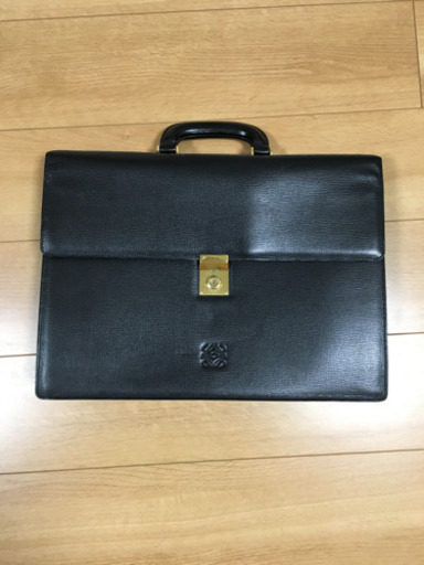 ロエベ ビジネスバッグ