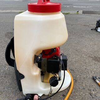 整備済 女性にもかけ易い 富士重工 ロビン 10L ハッピースタート ラビット 背負い動噴 きりふじ RS2210H 現物確認OK 初期不良対応 整備済 女性にもかけ易い 富士重工 ロビン 10L ハッピースタート
