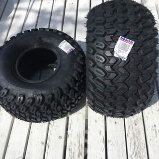 22X11-8タイヤ二本新品