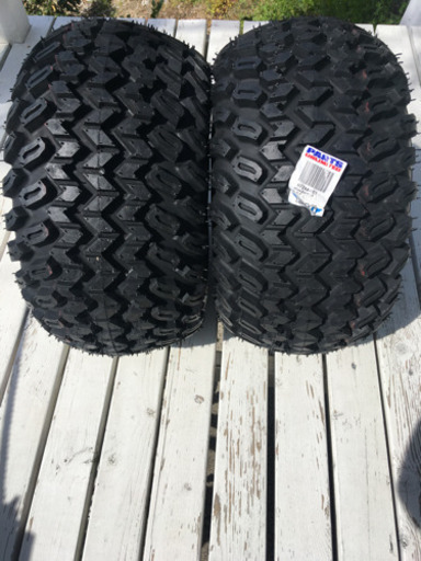 22X11-8タイヤ二本新品