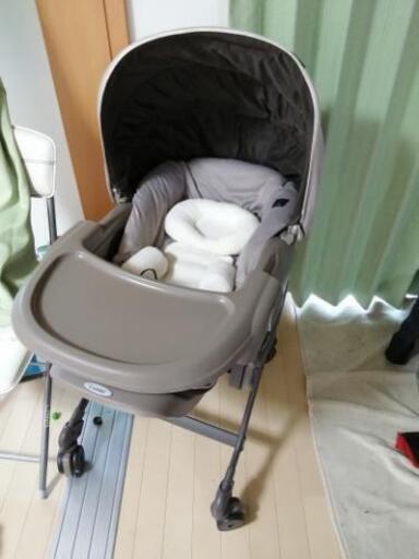 コンビ ネムリラオートスイング ハイローチェア