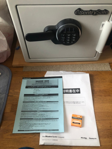 セントリー金庫　　取りに来ていただける方限定　未使用品