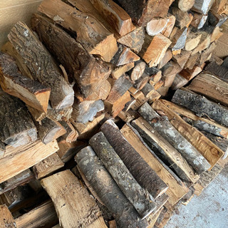 薪　お譲りします。4月末まで 薪 お譲りします。4月末まで