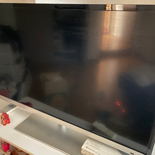 東芝REGZA 32インチ　2012年モデルテレビ　