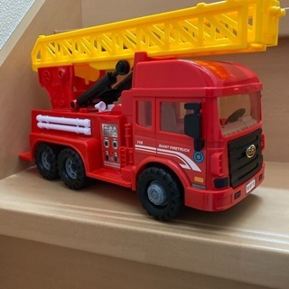 消防車　はしご車　差し上げます