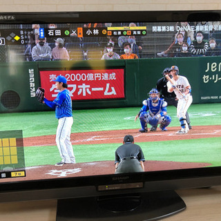 SHARP AQUOS 40型　液晶カラーテレビ