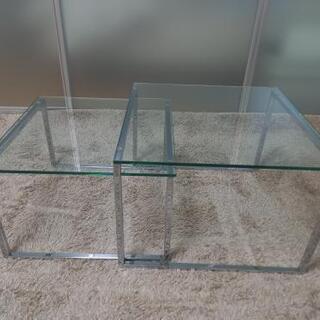 ボーコンセプト ガラステーブル