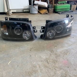 ハイエース1型 2型 ヘッドライト イカリング インナーブラック