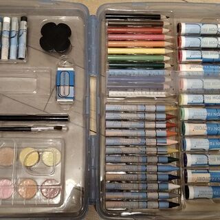 【ネット決済】クレヨン、色鉛筆、クーピー、水性ペンション、水絵の...