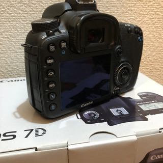 美品 Canon EOS7D本体+レンズ＋プロテクター＋α これ以上は必要ない！