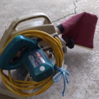 マキタ卓上丸ノコLS0820