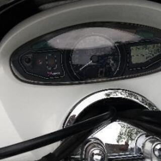 ホンダ pcx125 jf28 パールホワイト キタコメーター 人気車☆