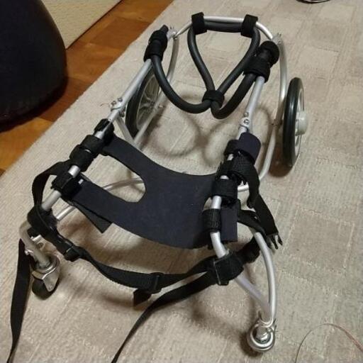 犬の車椅子 四輪車 小型犬