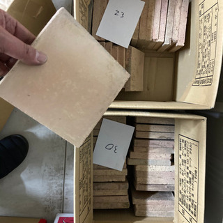 【お引き取りご相談中】激安　DIY 海外輸入品　レンガ&タイル　まとめて出品　外構工事の素材やガーデニングにいかがですか♪