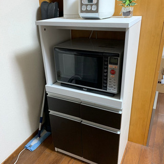 【無料】キッチン収納棚