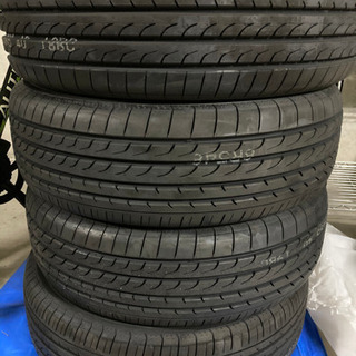 一週間限定価格 早い者勝ち タイヤ ・YOKOHAMA BluEarth RV-02 225