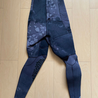 最終値下げ】omer ウェットスーツ 5mm サイズ2 Black Moon