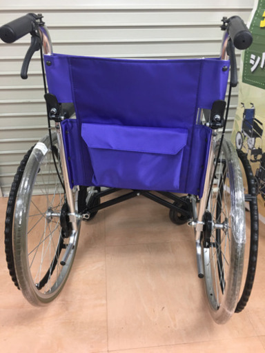 自走式車椅子 【0025】