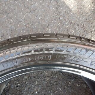 315/35-20　2本組　ブリヂストンランフラット　ＢＭＷ　Ｘ５，Ｘ６