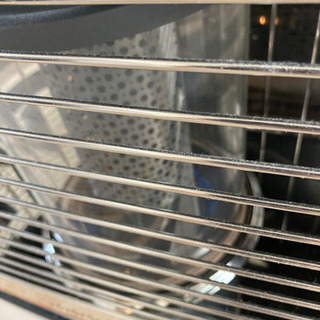 トヨトミ/TOYOTOMI HR-650E ホワイト 2015年製　動作品 [煙突式ストーブ 油タンク別置き式 (木造17畳・コンクリート27畳)] 