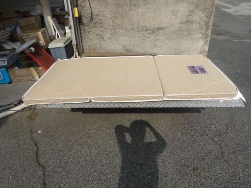 【お買い上げありがとうございました】ベットのマットのみ　二段ベット用　サイズ約197×98×厚さ6cm
