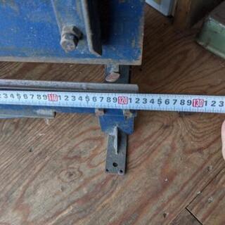 建築板金　折曲機　折り曲げ機