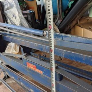 建築板金　折曲機　折り曲げ機