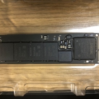 Apple純正　Macbook 　Pro　PCle SSD 25...