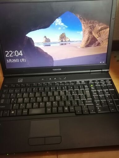 東芝 dynabook 高性能第3世代Core i5搭載 新品高速SSD240G　メモリ4G  Wifi対応　最新Windows10搭載②