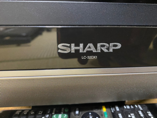 美品　SHARP 32型　ブルーレイ付き