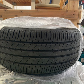 タイヤ4本セット　225/40/18