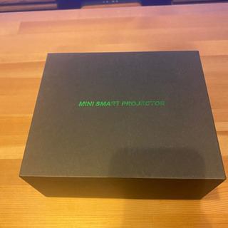 モバイルプロジェクター　バッテリー搭載