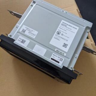 NSCD-W66 08605-00a60 9000㎞ エスクワイア　取り外し品　美品