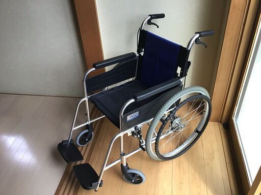 車椅子　[メーカー]MiKi/ミキ　[型番]BAL-1
