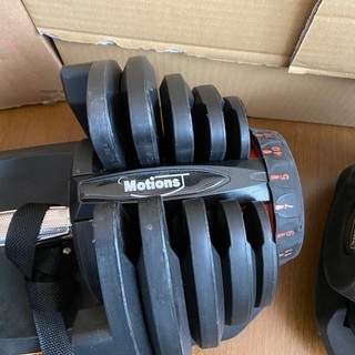 Motion可変式ダンベル二個