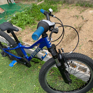 春休み 自転車デビュー トレック子供車 Precaliber 20インチ ペダル付き