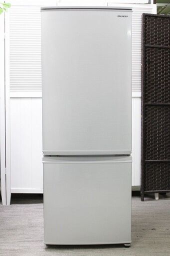hシャープ 大きめ2ドア冷凍冷蔵庫 つけかえどっちもドア 167L SJ-D17E 