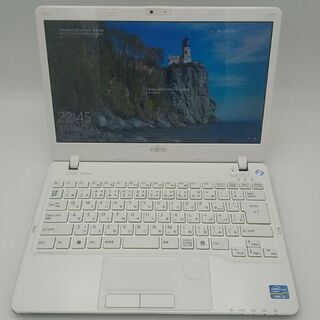 富士通 　第2世代Core i3搭載 メモリ4G HDD320G　CD/DVD読み書き webカメラ Wifi対応 最新Windows10搭載