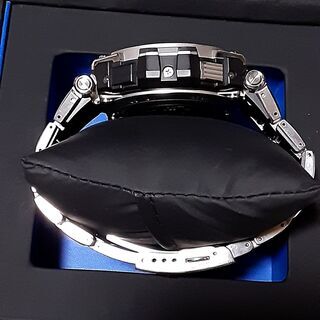 Casio MTG-G1000D1AJF
